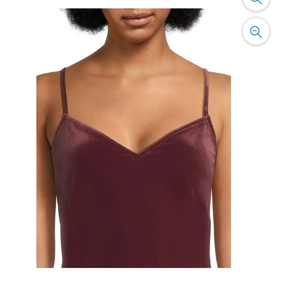 Time & Tru Womens Velvet Slip Dress in Plum sizes Small-Large - Picture 2 of 4